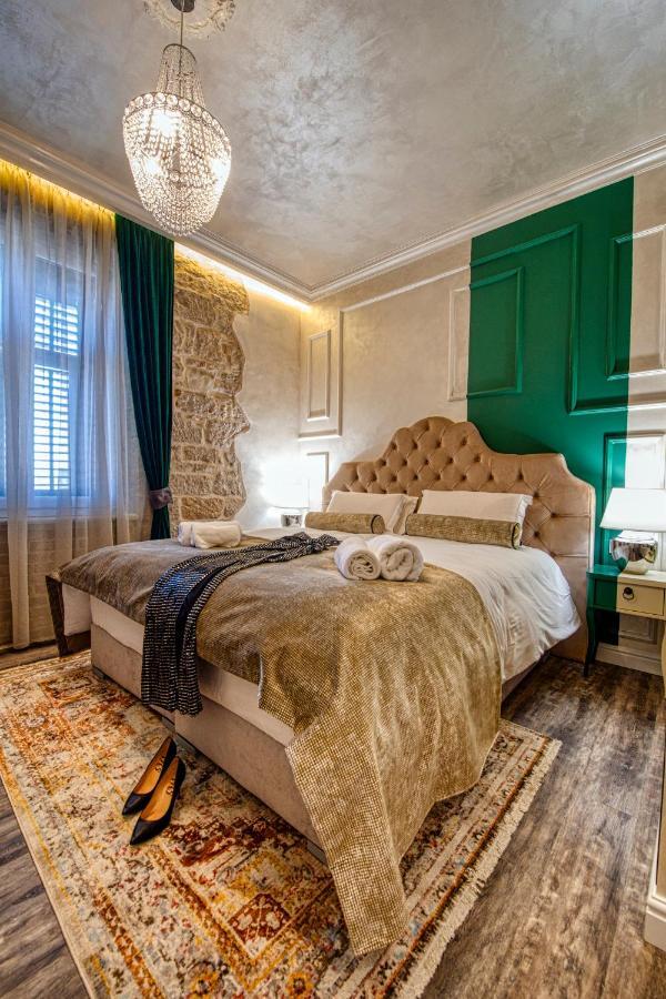 Riva Palace - Design Rooms Zadar Buitenkant foto