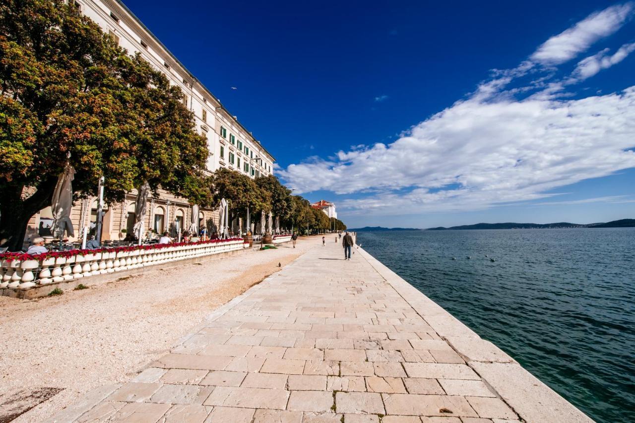 Riva Palace - Design Rooms Zadar Buitenkant foto