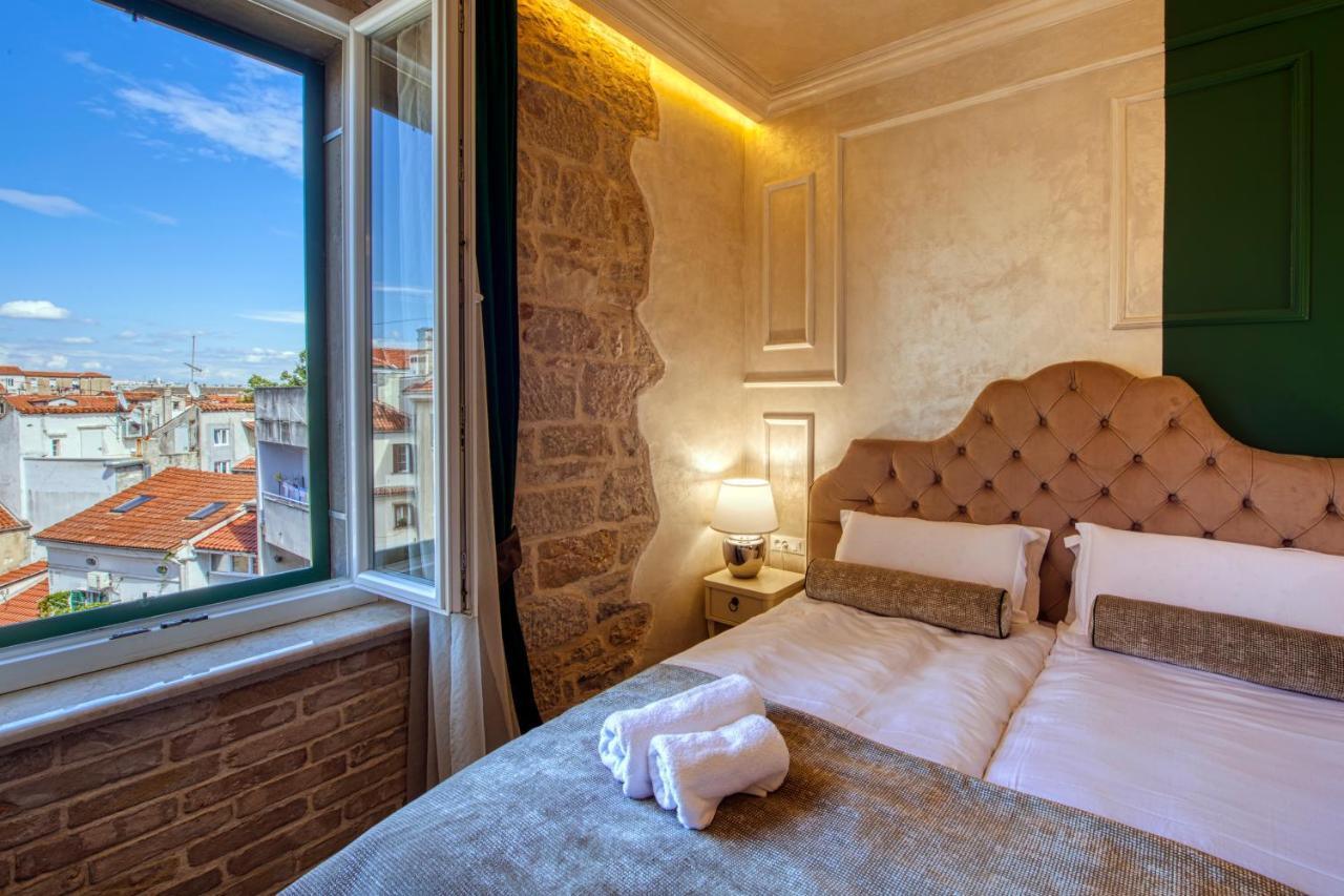Riva Palace - Design Rooms Zadar Buitenkant foto